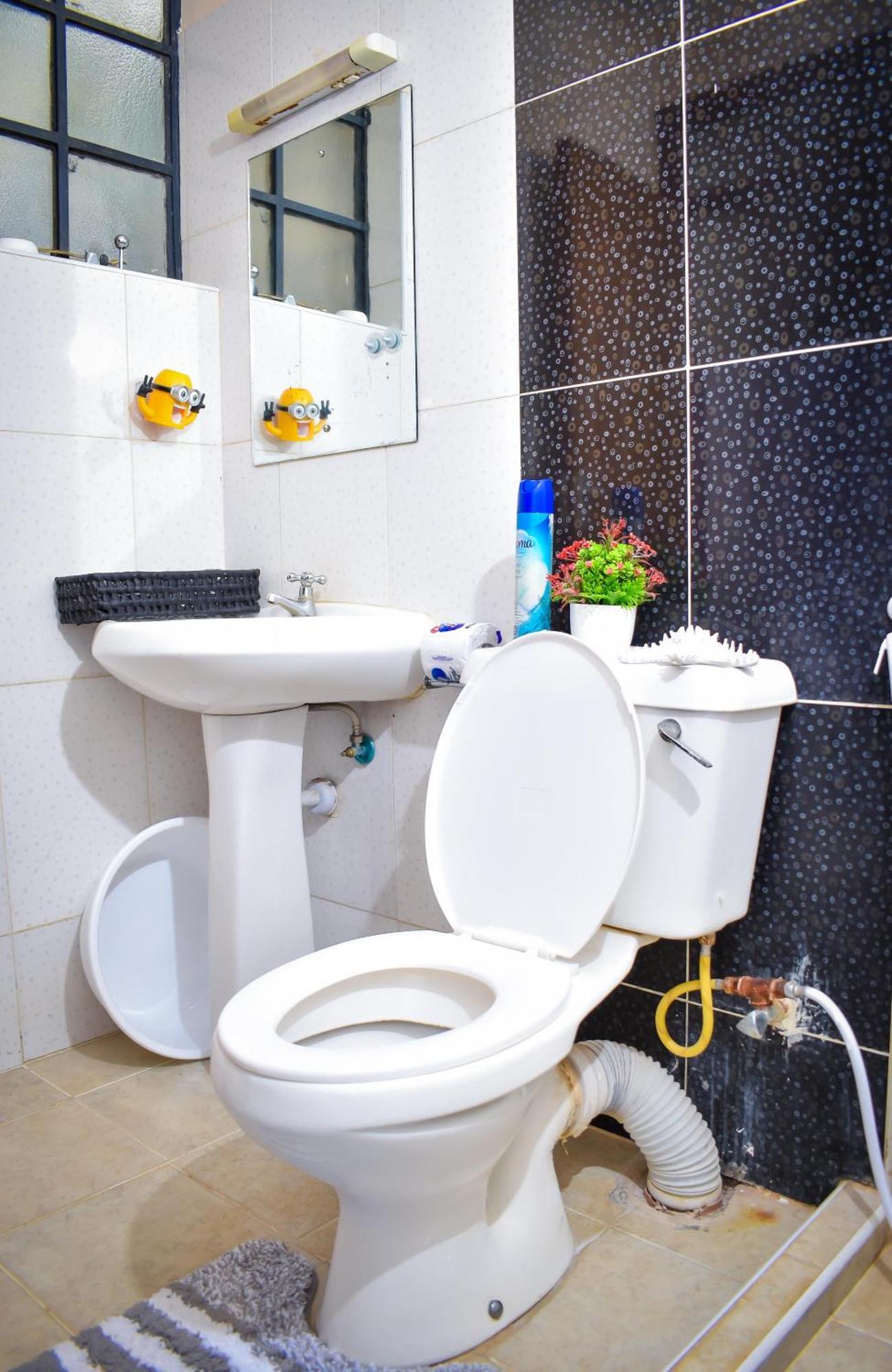 Madini Furnished Apartment 1 Near Jkia Sgr ナイロビ エクステリア 写真