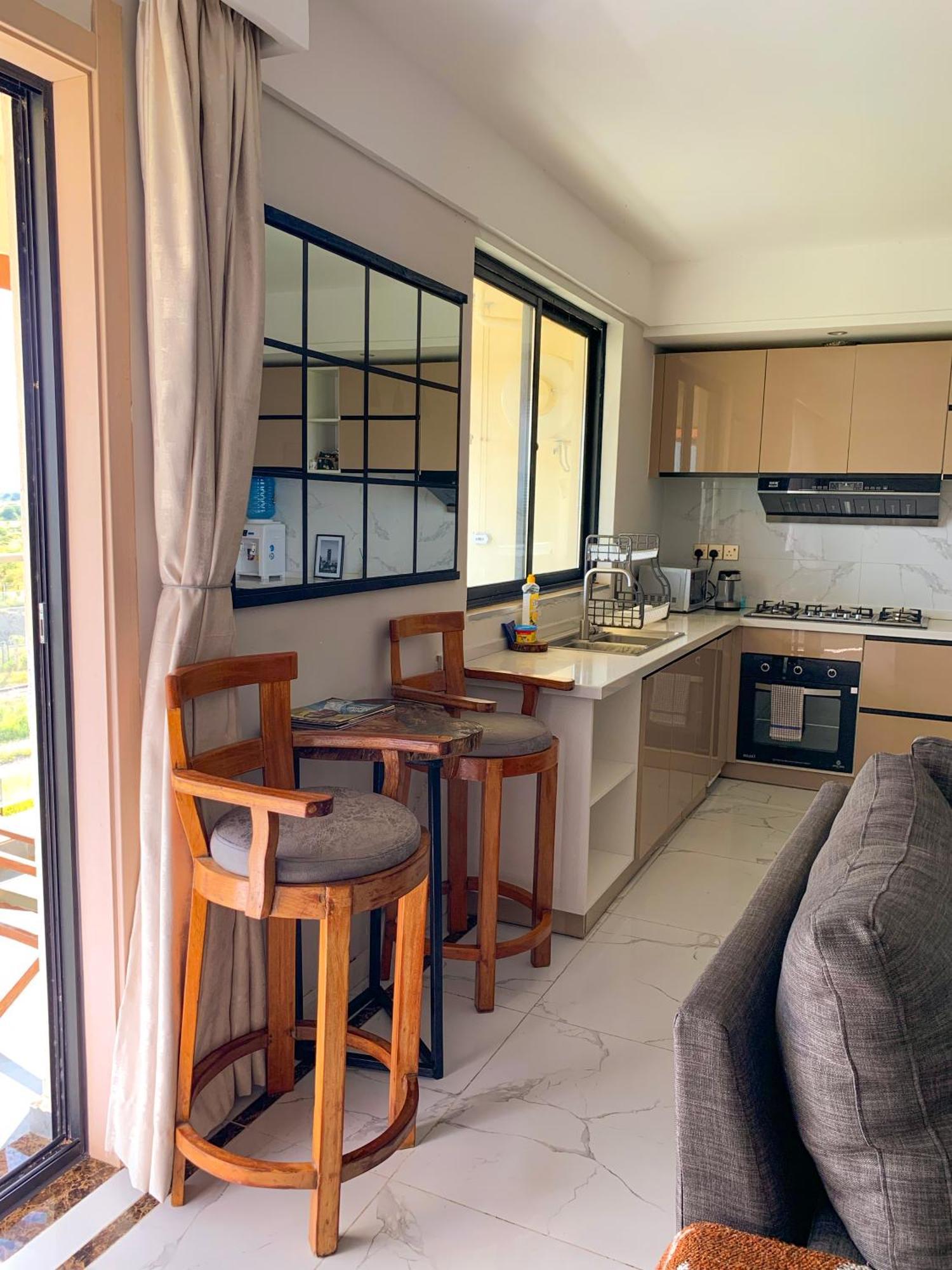 Madini Furnished Apartment 1 Near Jkia Sgr ナイロビ エクステリア 写真